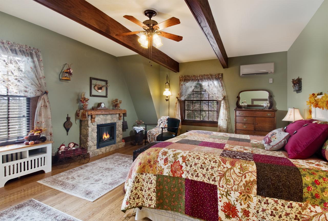 Almost Heaven Bed & Breakfast Waynesville Exterior foto